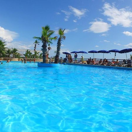Villaggio Santo Stefano Vieste Eksteriør billede