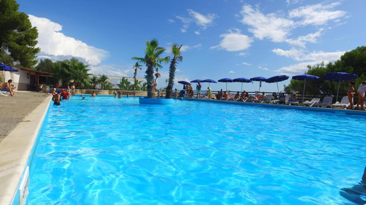 Villaggio Santo Stefano Vieste Eksteriør billede
