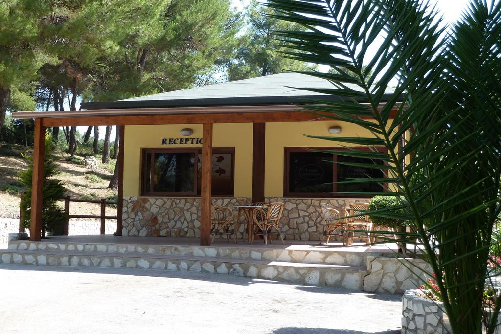 Villaggio Santo Stefano Vieste Eksteriør billede